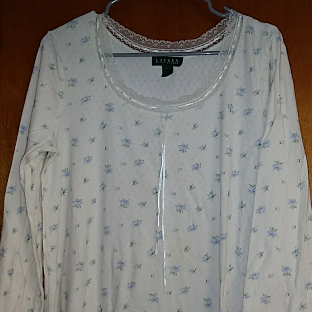 ⏬Sale! Gown Pajamas